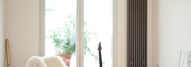 Lämmitin voi olla pystysuora